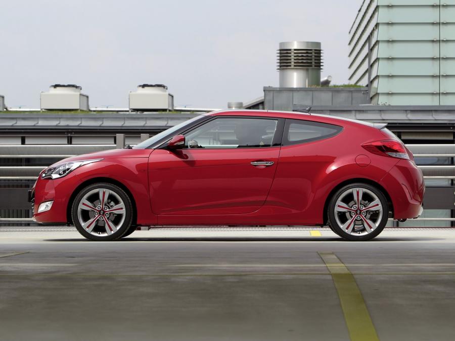  Hyundai Veloster 2011 года  (фото 50 из 184)